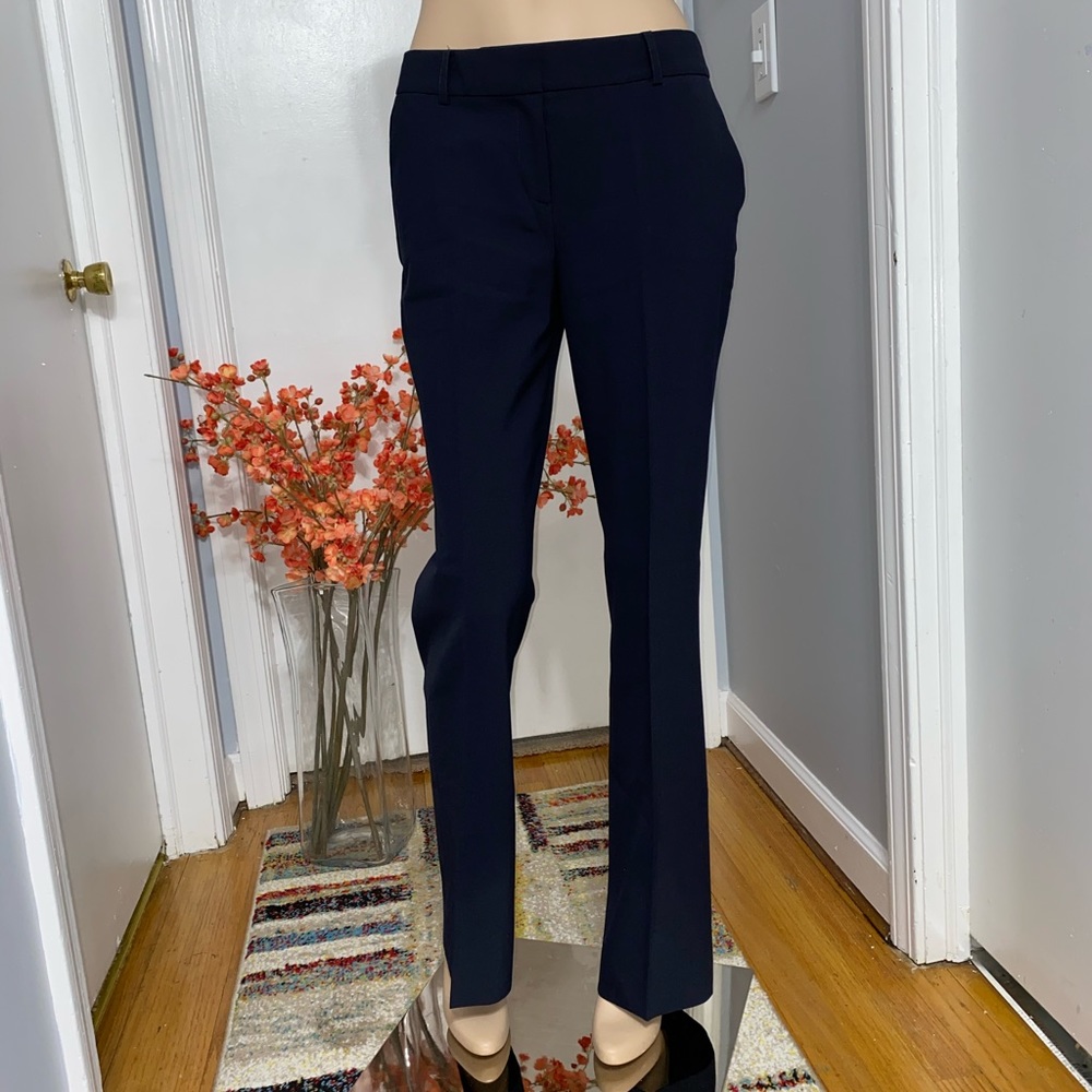 Anne Klein Navy blue Wool-Blend suit pants 
size4